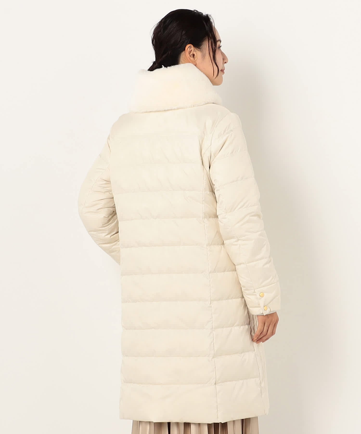 【特別価格20%OFF】ファーダウンコート