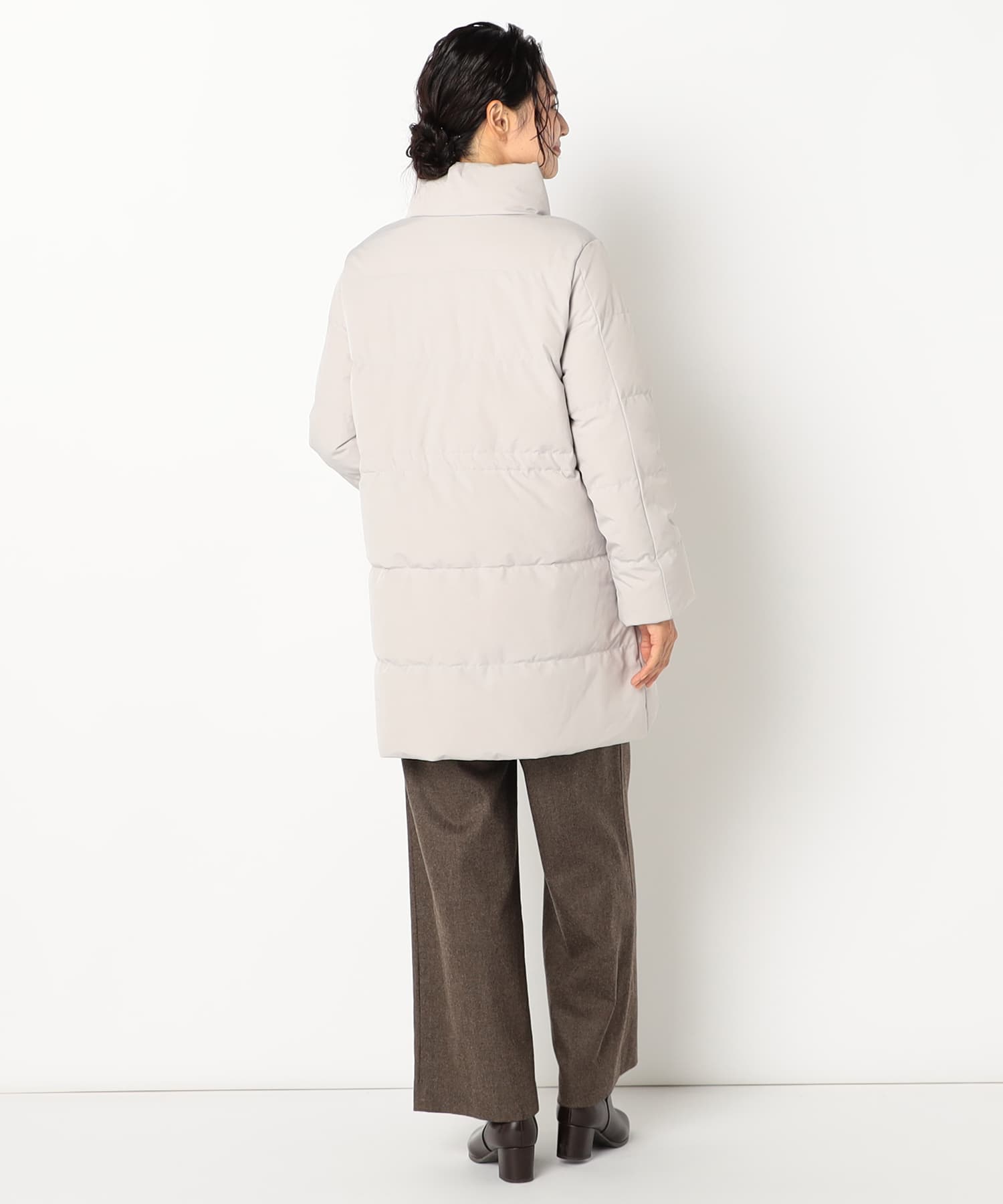 【特別価格20%OFF】軽やかシンプルダウンコート