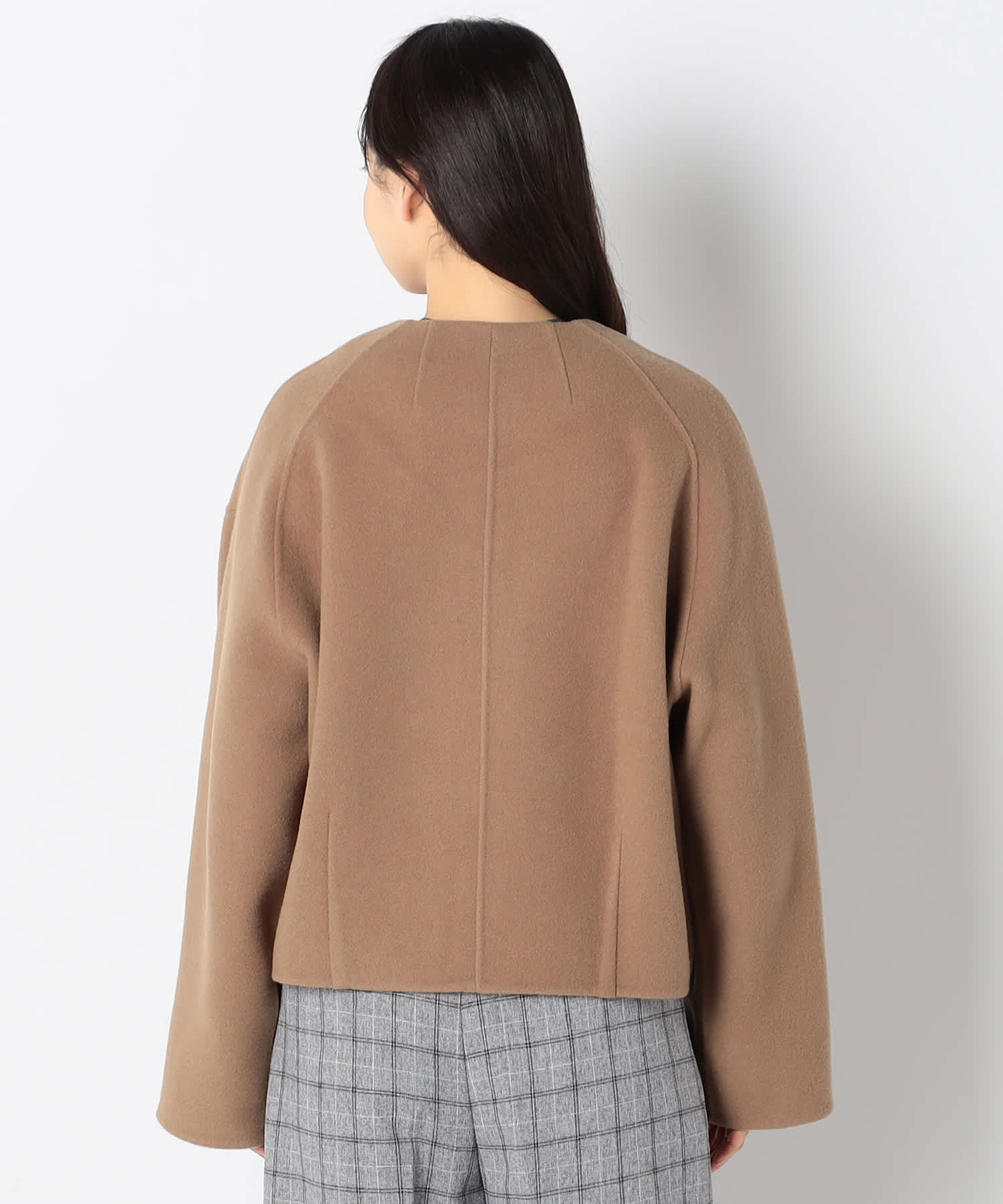 【特別価格20%OFF】軽やかシンプルアウター