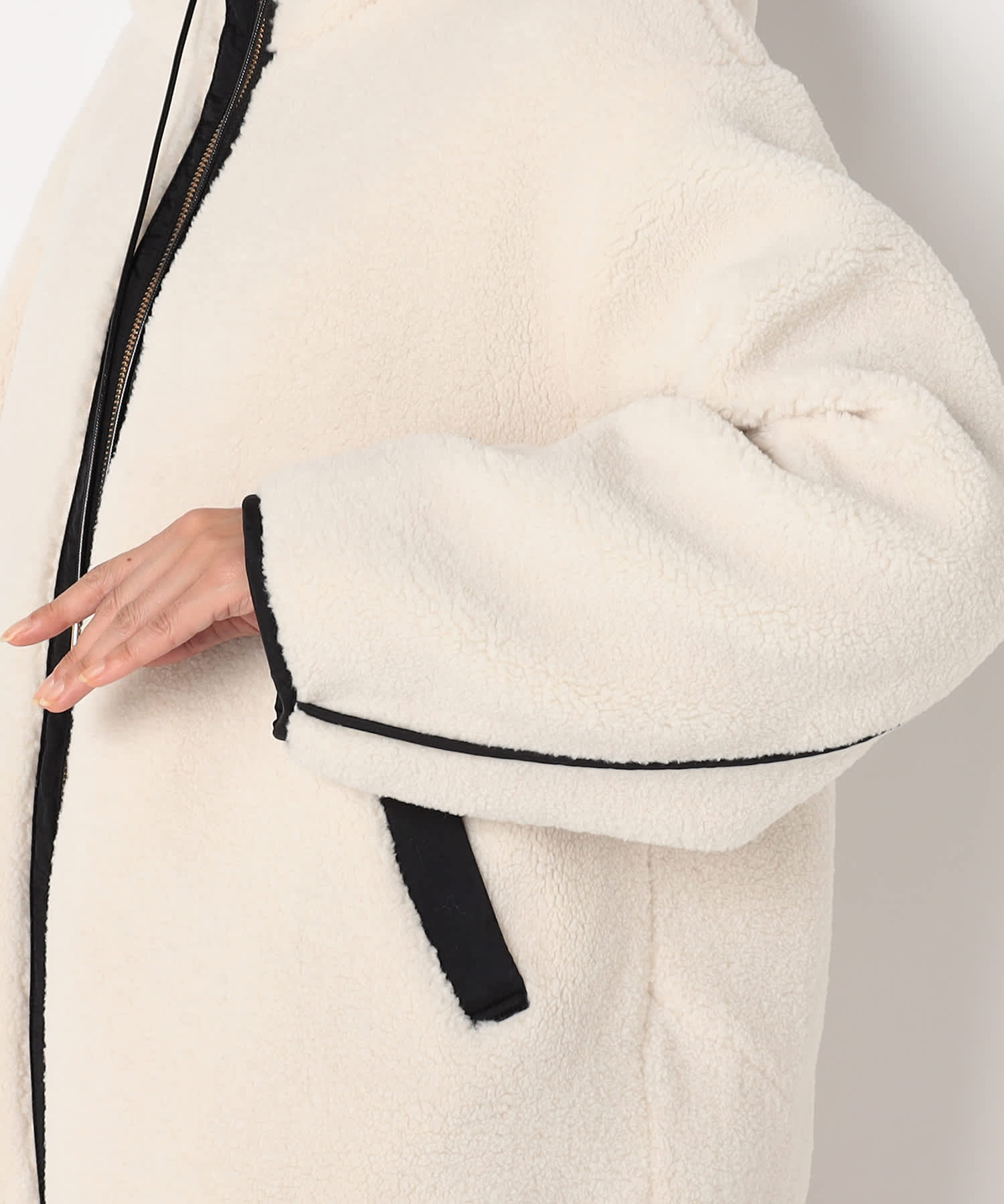 【特別価格20%OFF】ボアフードジャケット