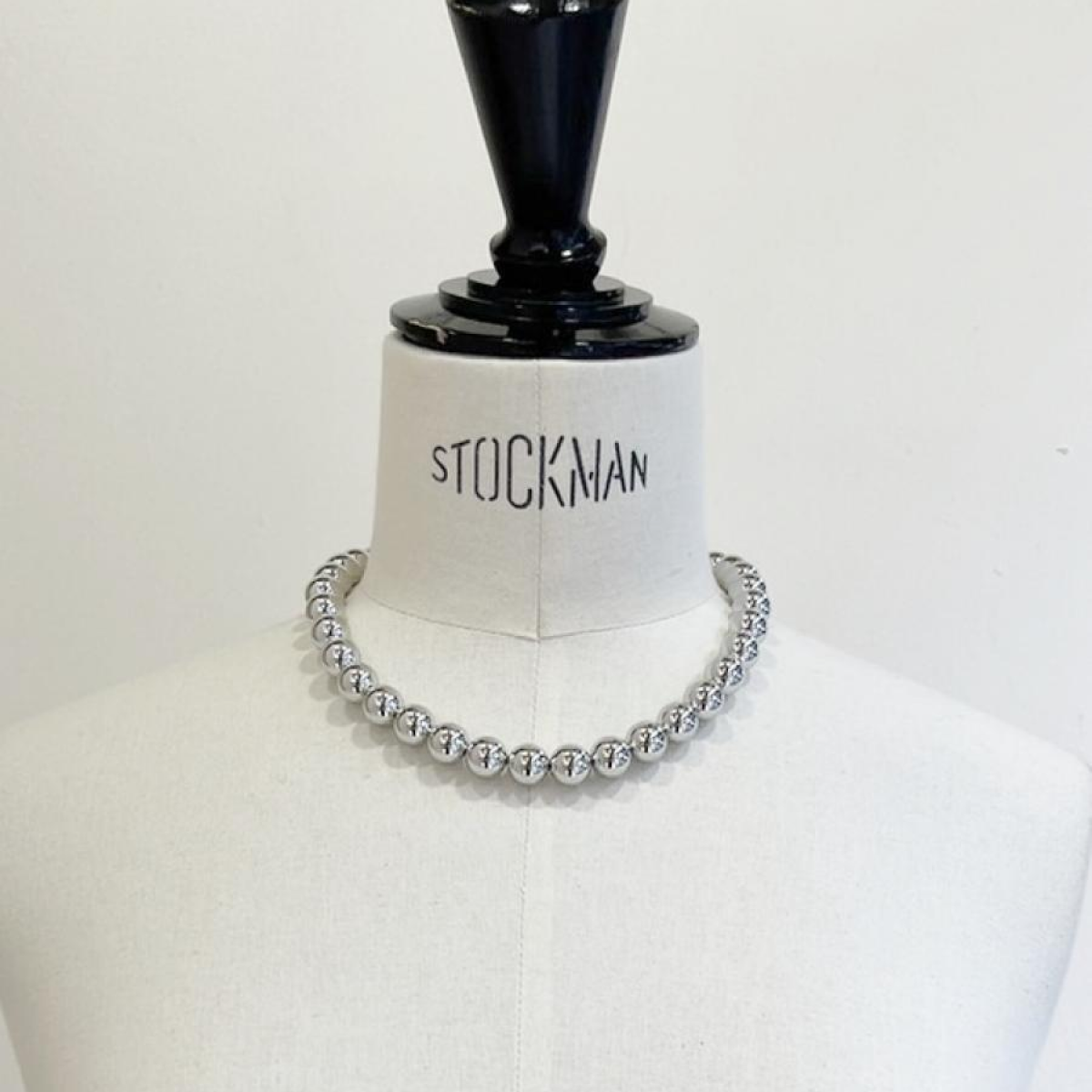 ボールチェーンマグネットネックレス