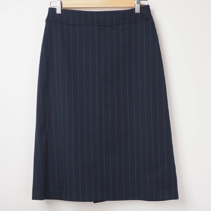 ストライプ柄台形スカート