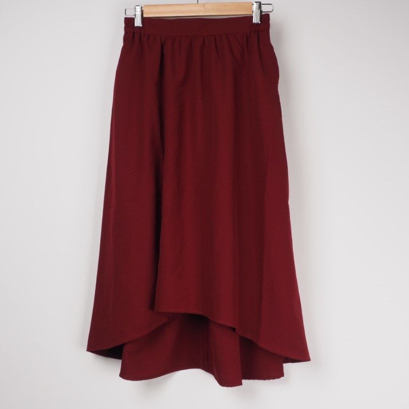 フィッシュテールフレアスカート