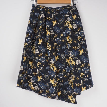 ボタニカル花柄スカート
