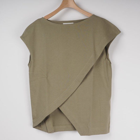 アシンメトリーデザインカットソー