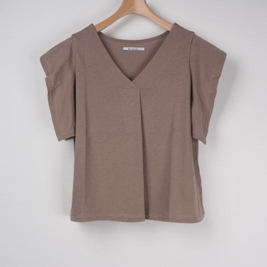 袖デザインVネックカットソー