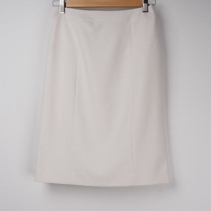 シンプルタイトスカート