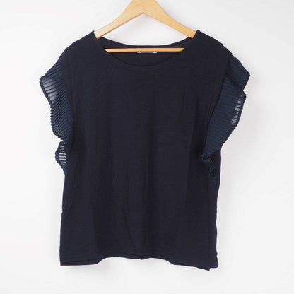 異素材プリーツ袖カットソー