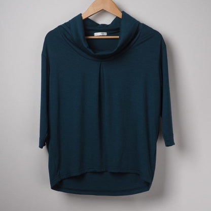 フロントタックオフタートルカットソー