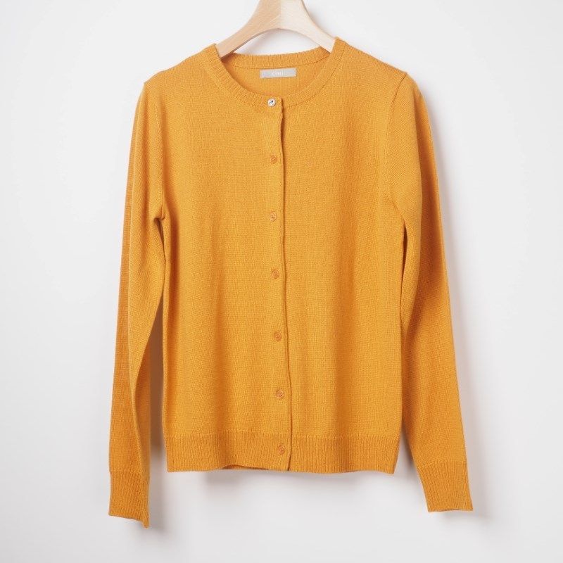シンプルニットカーディガン