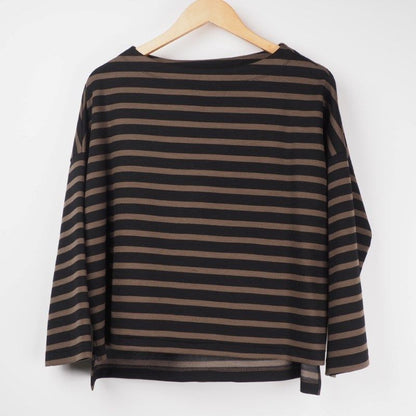 ボートネックカットソー