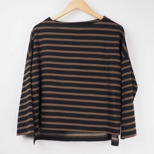 ボートネックカットソー