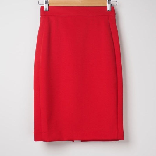 バックスリットタイトスカート