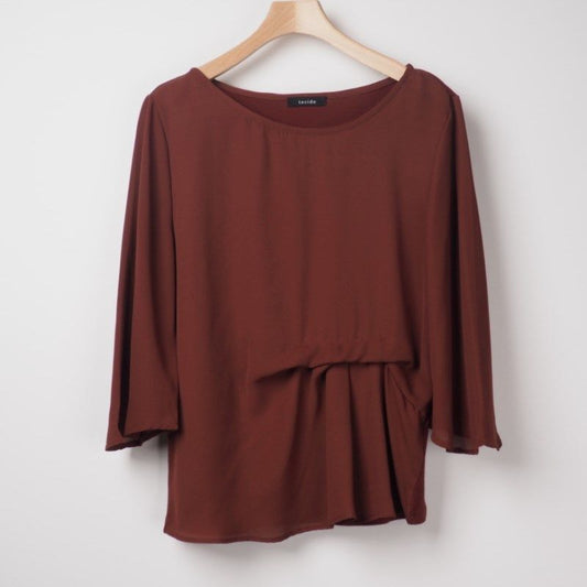 アシンメトリータックブラウス