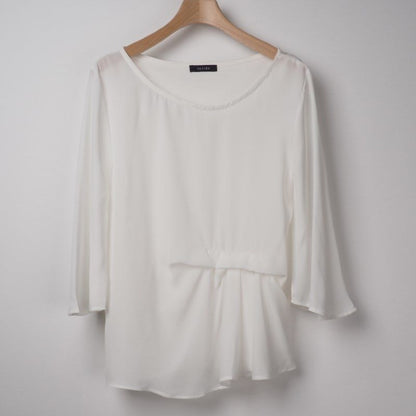 アシンメトリータックブラウス