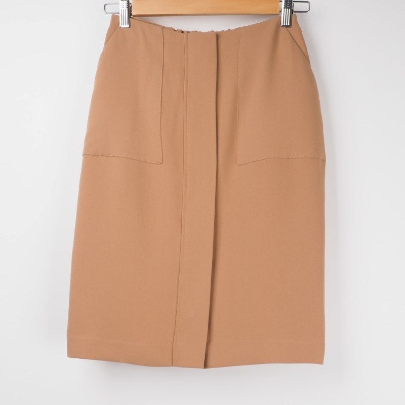 フロントジップタイトスカート