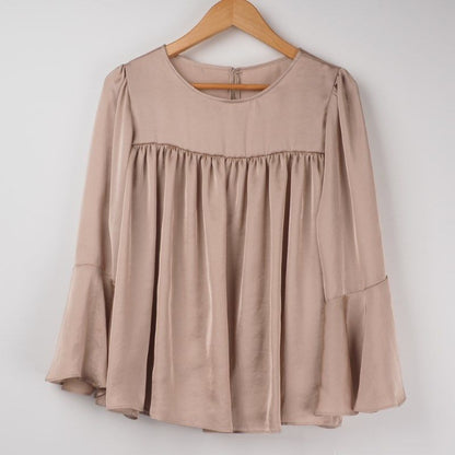 ヴィンテージサテンフレアスリーブブラウス