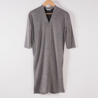 Vネックシンプルワンピース
