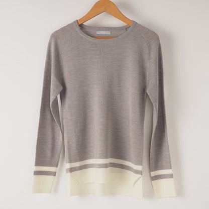 裾バイカラーラウンドネックニット