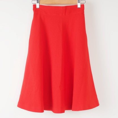 ポケット付きフレアスカート