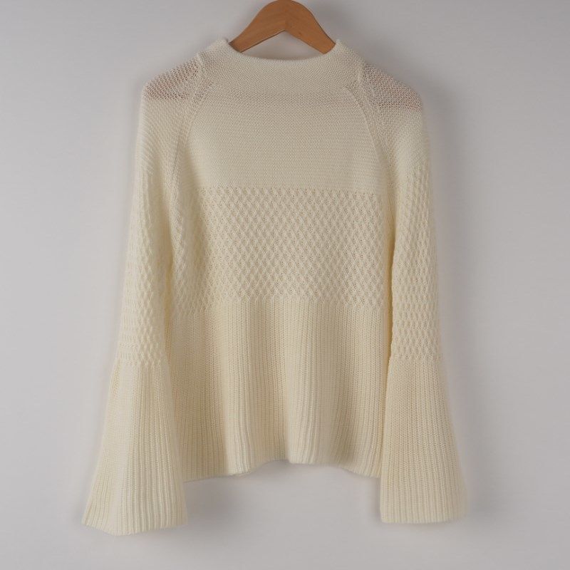 ボトルネックベルスリーブニット