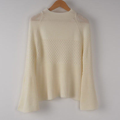 ボトルネックベルスリーブニット