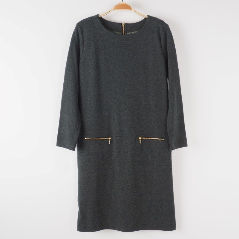 ジップポケット付きワンピース