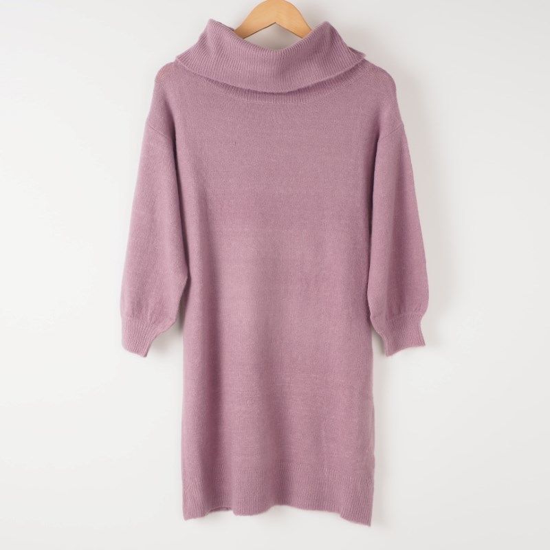 ふんわり袖タートルネックワンピース