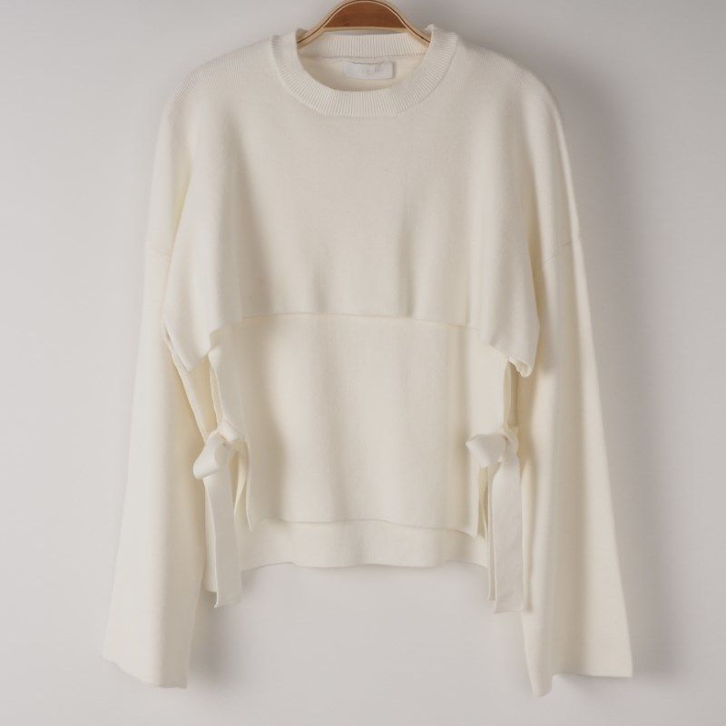 重ね着風デザインニット