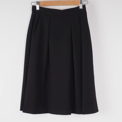 ウエストデザインタック入りフレアスカート