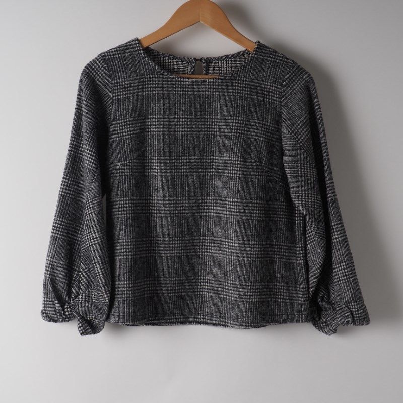 グレンチェック柄ブラウス