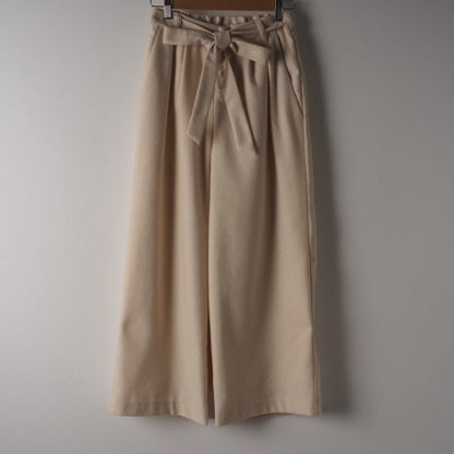 リボンベルト付きワイドパンツ