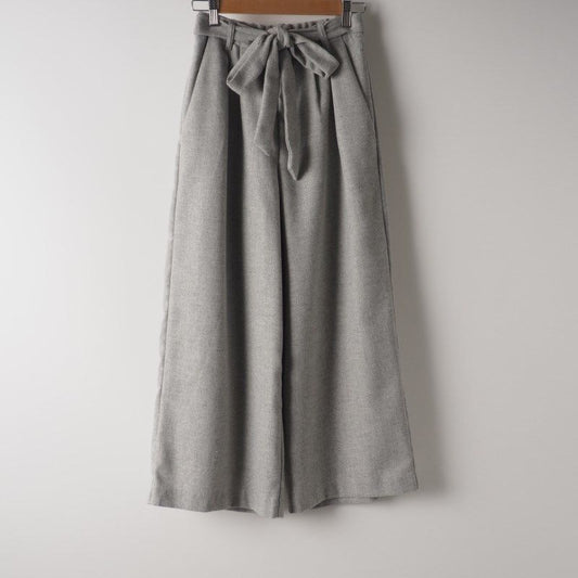 リボンベルト付きワイドパンツ
