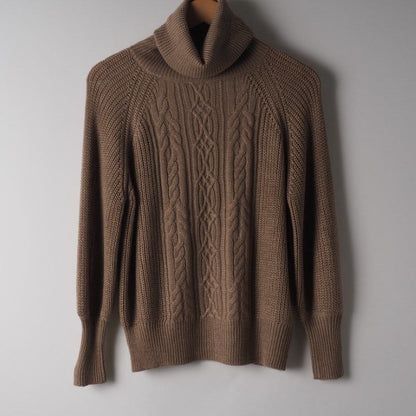 ケーブル編みタートルネックニット