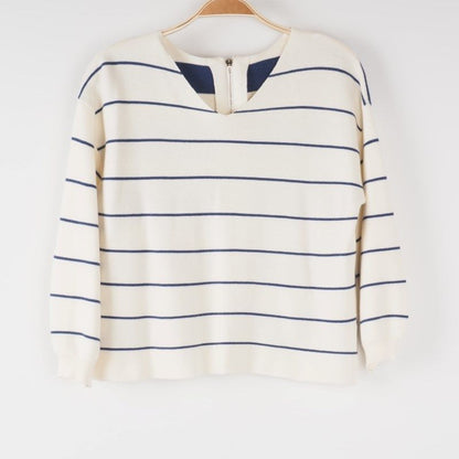 バックジップボーダー切り替えニット