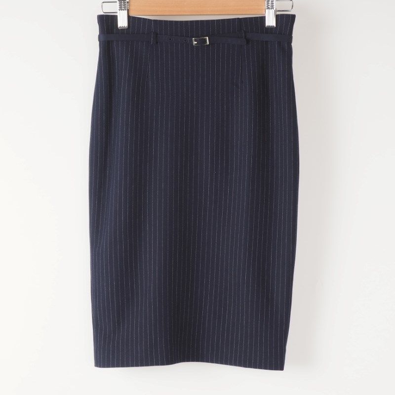 ストライプ柄タイトスカート