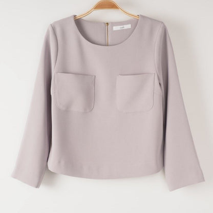 ダブルポケットデザインブラウス