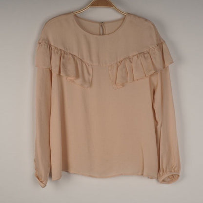 フリルブラウス