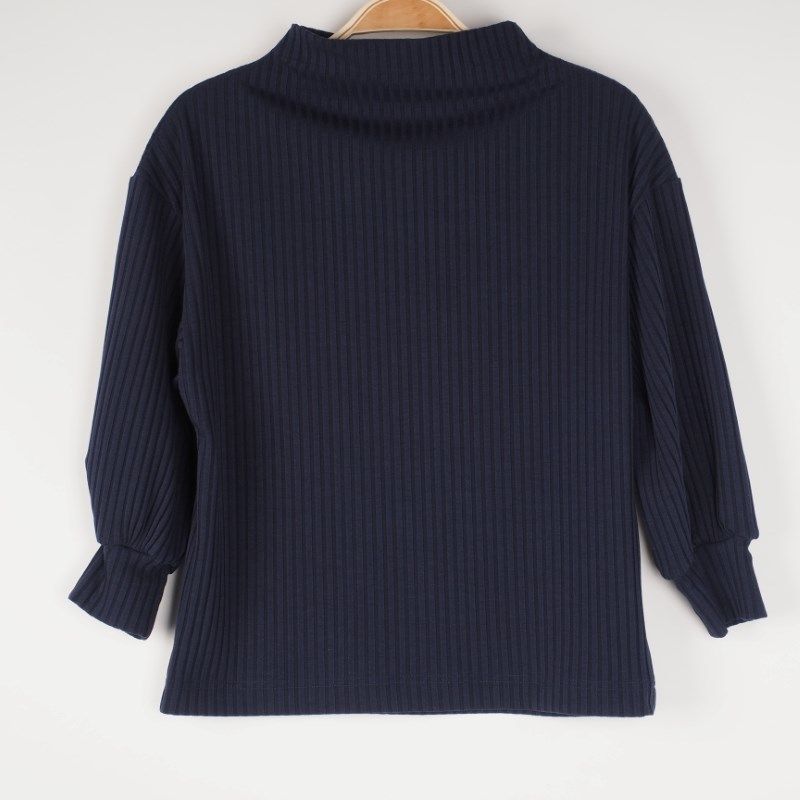 ボトルネックリブカットソー