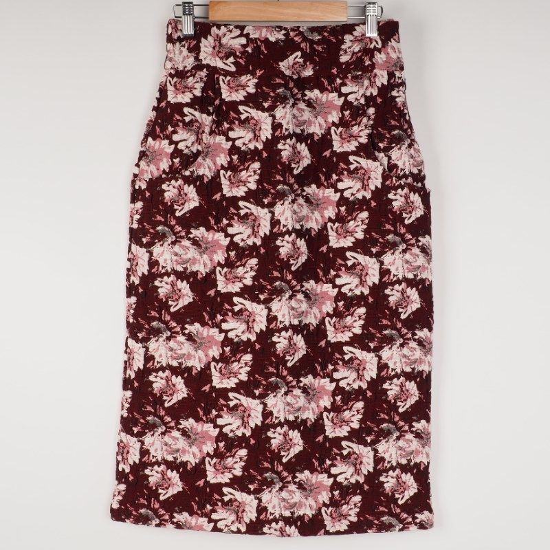 花柄タイトスカート