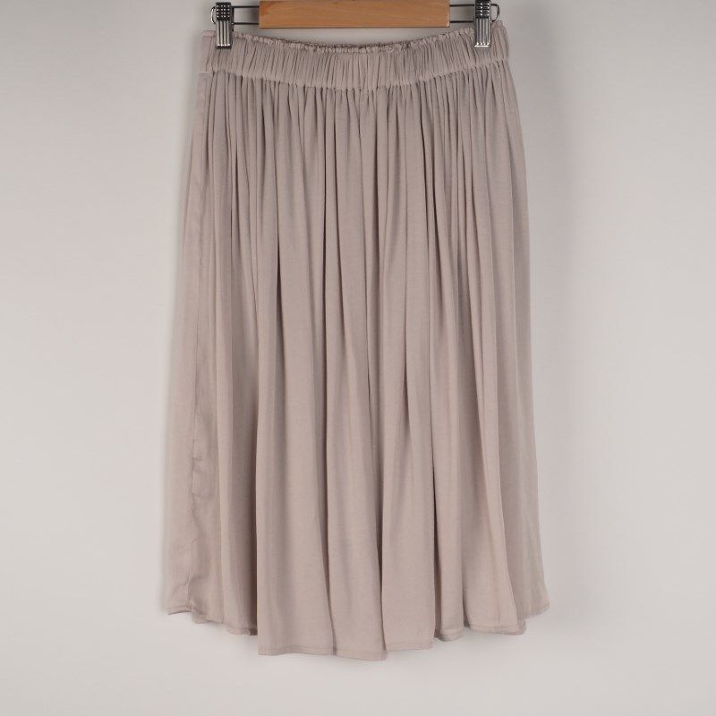 カッセンサテンギャザースカート