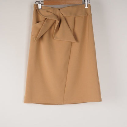 リボン風デザインタイトスカート