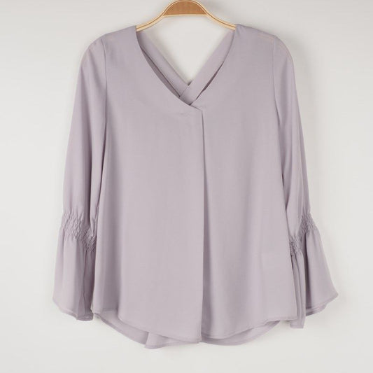 シャーリングデザインブラウス