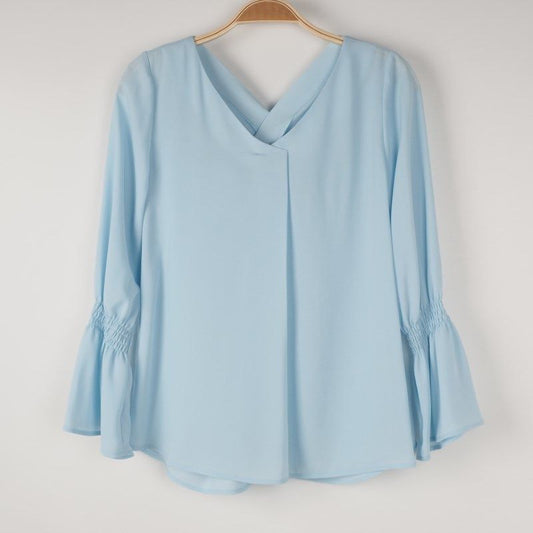 シャーリングデザインブラウス