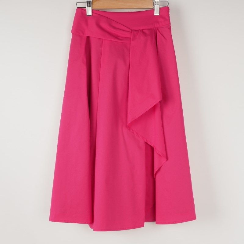 フリルデザインフレアスカート