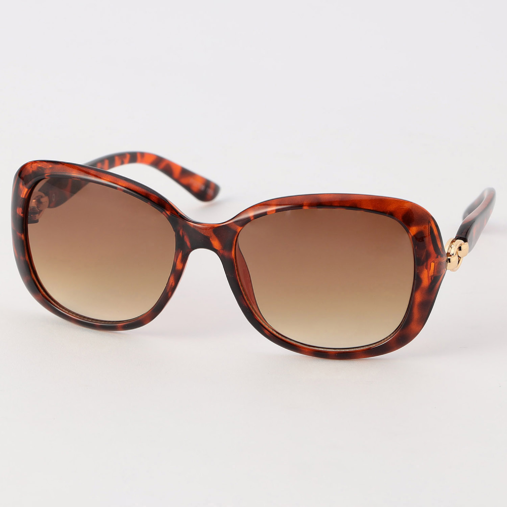 golden accent glasses