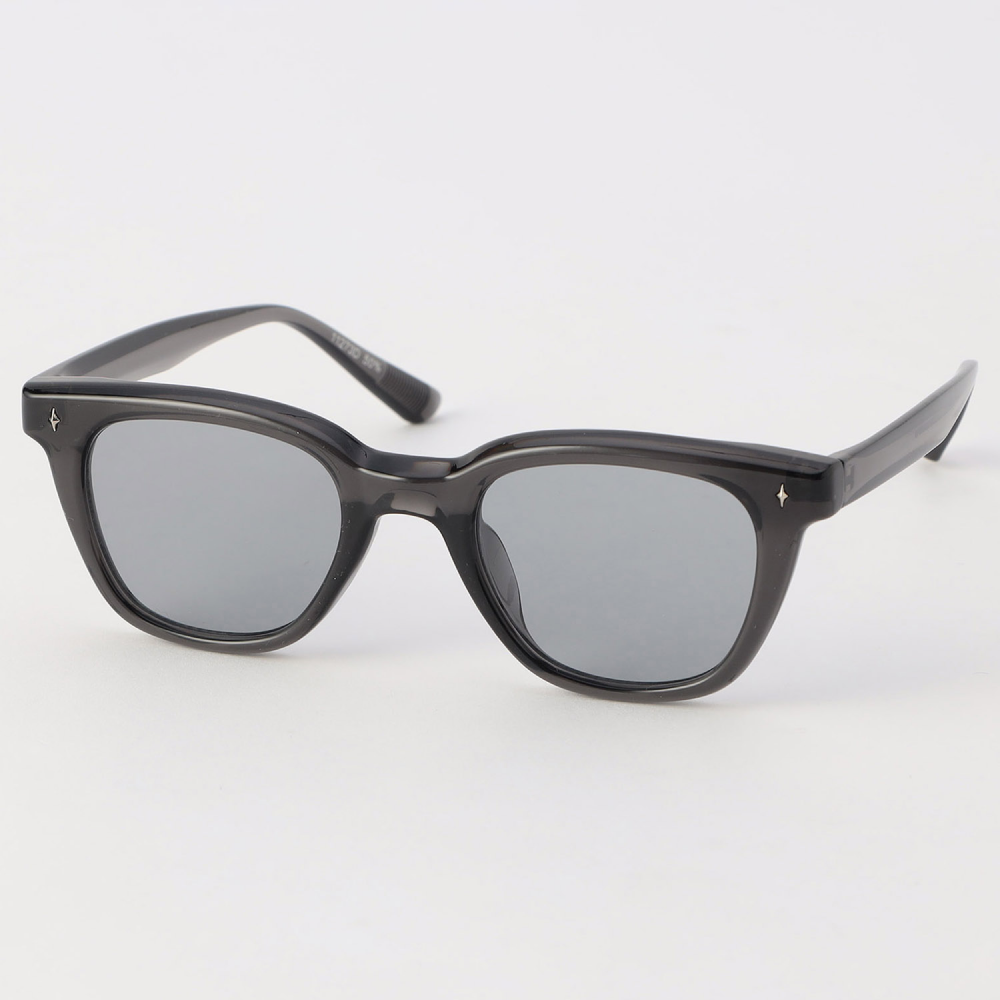 stud accent flat glasses1