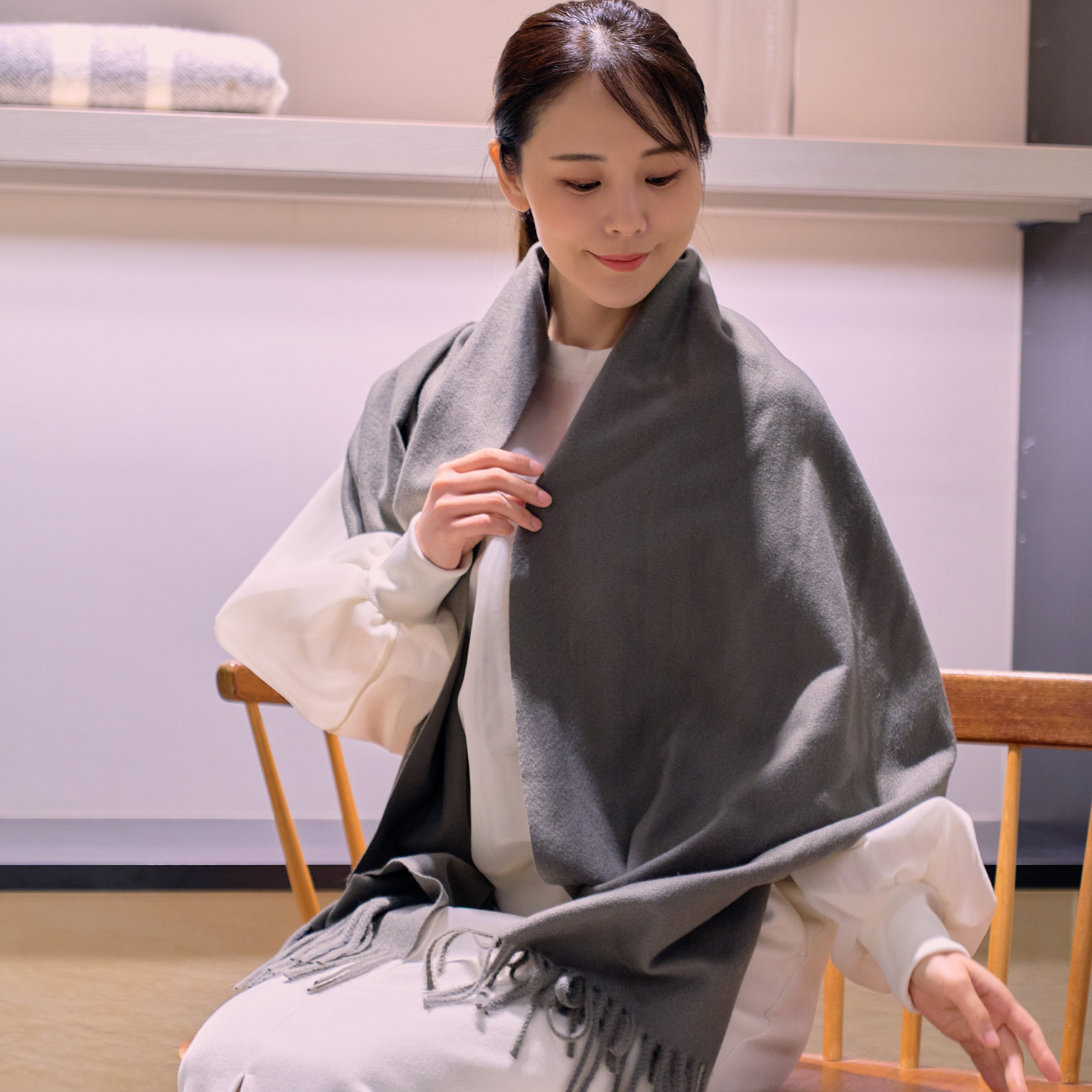 ふんわり無地ストール【カーキ】