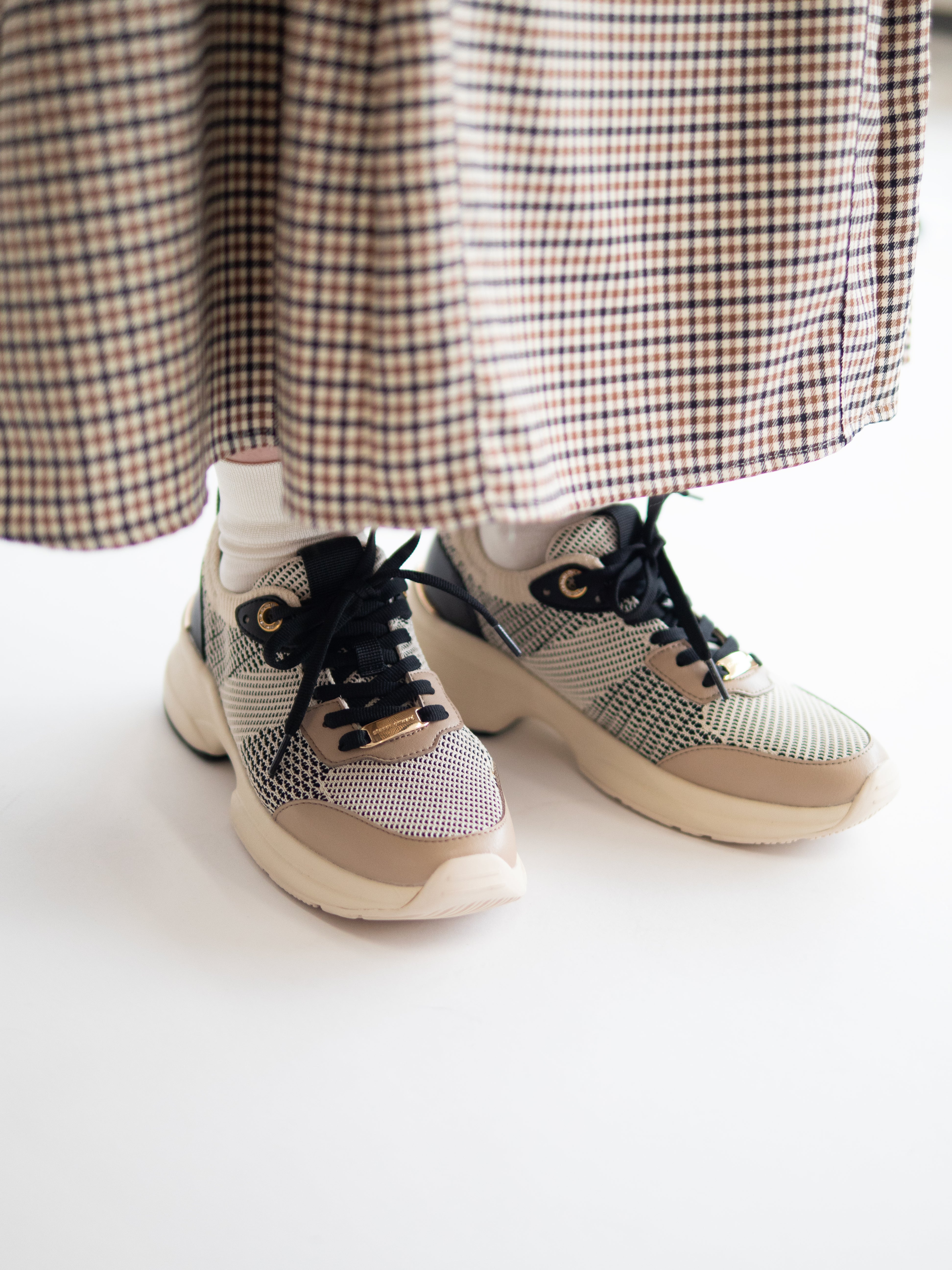 ボリュームソール スニーカー【ベージュ】