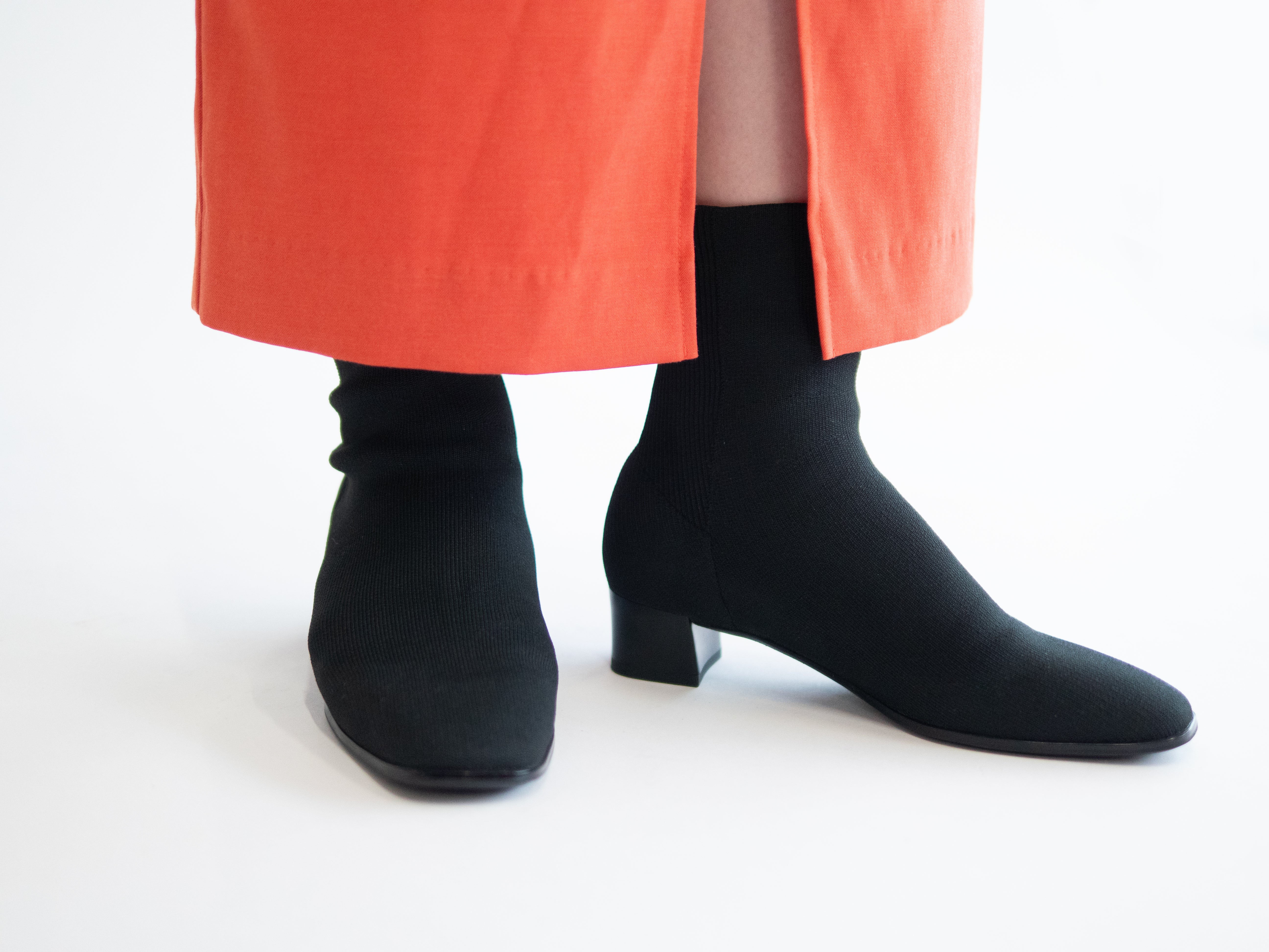 ローヒールブーツ